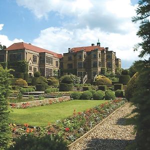 Hotel Fanhams Hall, Exclusive Collection Ware Exterior photo