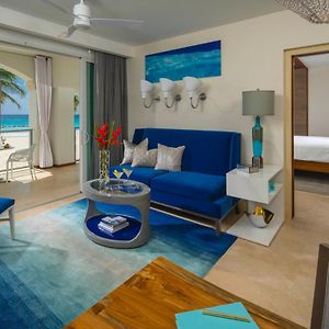 Hotel Sandals Royal Barbados All Inclusive - Couples Only Oistins Exterior photo