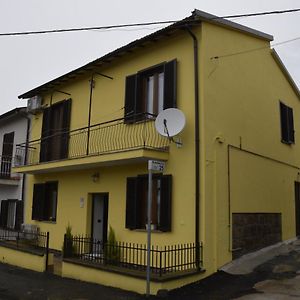 Apartament Casa Di Bacco Vetralla Exterior photo
