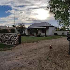 Stonewall Cottage Moonta Exterior photo