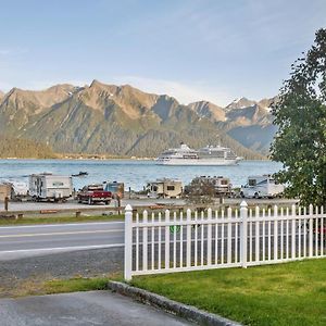 Willa Alaska'S Point Of View Seward Exterior photo