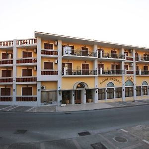 Aegeon Hotel Neo Karlowasi Exterior photo