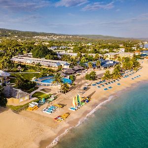 Jewel Runaway Bay Beach Resort & Waterpark Exterior photo