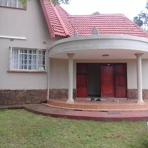 Bed and Breakfast Rhino Rest Camp Lobamba Exterior photo