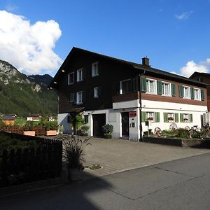 Bed and Breakfast Bnbetschart Muotathal Exterior photo