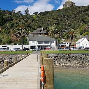 Hotel The Marlin Of Whangaroa Exterior photo