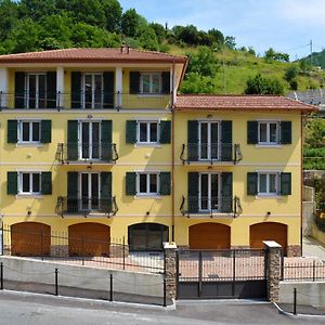 Apartament Alle Porte Di Genova Sant'Olcese Exterior photo