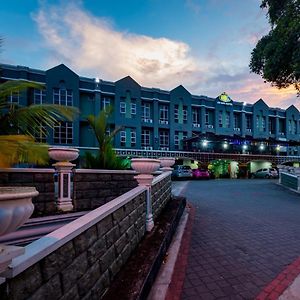 Ab Inn Hotel Kulai Exterior photo