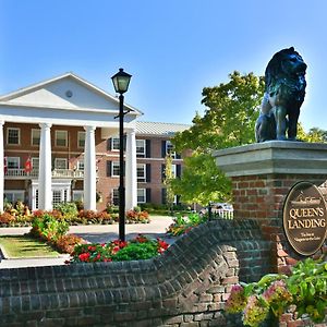 Hotel Queens Landing Niagara-on-the-Lake Exterior photo