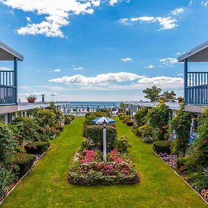 Blue Water Resort South Yarmouth Exterior photo