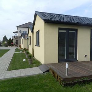 Apartament Dobranocka - pokoje i całoroczne domki blisko Energylandii Zator Exterior photo