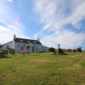 Willa Arle Farmhouse Tobermory Exterior photo