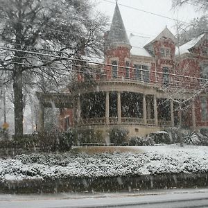 Bed and Breakfast Burke Mansion Macon Exterior photo