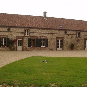 Hotel Gite De La Bretilliere Les Menus Exterior photo