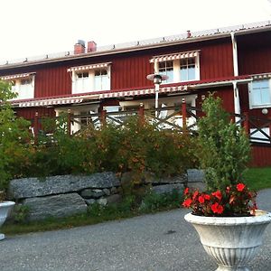 Hotel Mellanfjaerdens Pensionat Jättendal Exterior photo