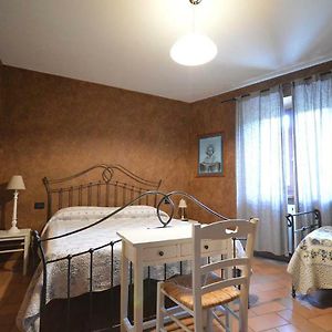 Bed and Breakfast Ristorantino Il Sovrano Beb SantʼAnatolia di Narco Exterior photo