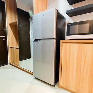 Furnished Studio No Kitchen Apartment Mustika Golf Residence By Travelio Bekasi Exterior photo