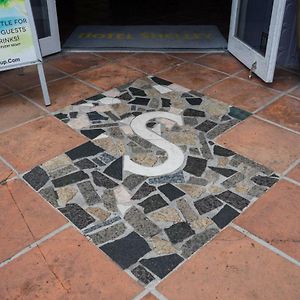 Shelley Hotel Miami Beach Exterior photo