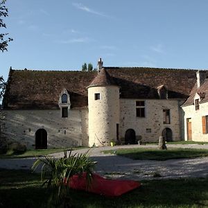 Bed and Breakfast Ferme-Chateau De Cordey & Spa Exterior photo