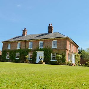 Sankence Lodge Aylsham Exterior photo