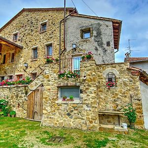 Bed and Breakfast Agriturismo "Antico Borgo" Marostica Exterior photo