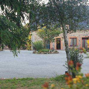 Chambres Aux Bonnes Herbes Bais  Exterior photo