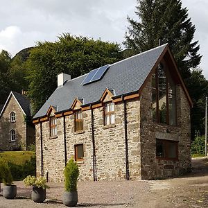 Willa The Armoury Glenfinnan Exterior photo