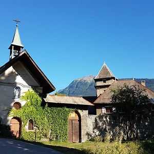 Willa Chateau Du Vigny - Gite Saint-Michel-de-Maurienne Exterior photo