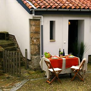 Pensjonat Casa Rural La Casona Del Piquero Lastres Exterior photo