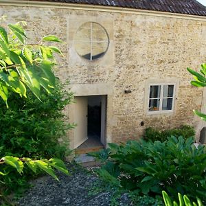 Willa Ivythorpe Coach House Bath Exterior photo