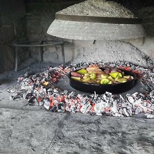 Mandić Rooms Goris Exterior photo