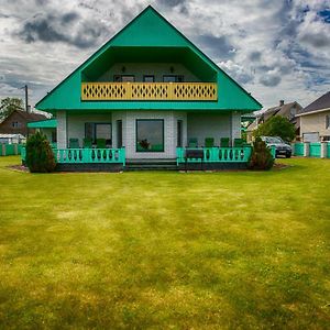 Willa Raja Lake House Exterior photo