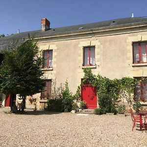 Bed and Breakfast Aux Caprices Des Dieux Marnes Exterior photo