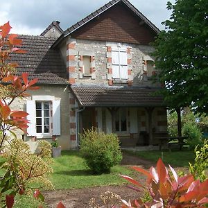 Willa Gite En Forterre Druyes-les-Belles-Fontaines Exterior photo