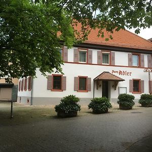 Apartament Gasthaus Zum Adler Baden-Baden Exterior photo