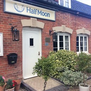 The Half Moon Inn Rushall Ip21 4Qd Pulham Exterior photo