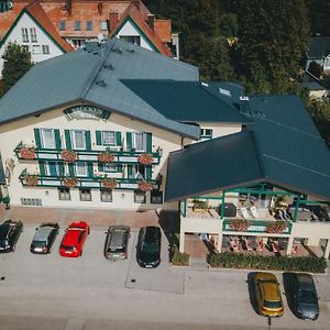 Hotel Brueckenwirt Hallein Exterior photo