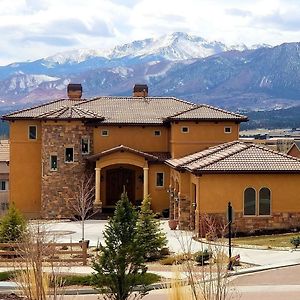 Bed and Breakfast Chateau Du Pikes Peak, A Tuscany Retreat Colorado Springs Exterior photo