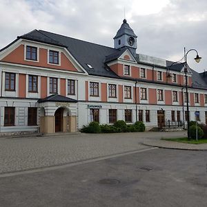 Bed and Breakfast Rezydencja Pod Zegarem Trzebinia  Exterior photo