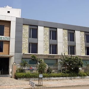 Hotel Gormoh Ahmadabad Exterior photo