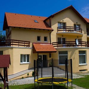 Hotel Pension Belmonte Sîmbăta de Sus Exterior photo