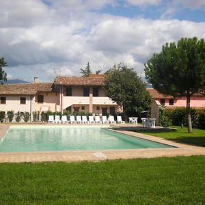 Aparthotel Casa Vacanze Nonna Vittoria Spoleto Exterior photo