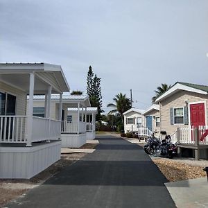 Caribbean Shores Vacation Rentals Jensen Beach Exterior photo