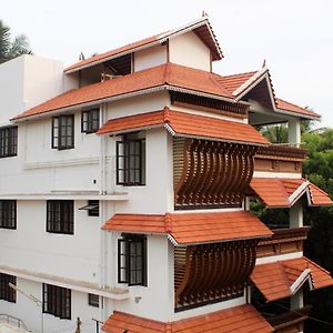 Apartament Indian Residency Tiruchirappalli Exterior photo