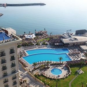 Lords Palace Hotel Spa Casino Kirenia Exterior photo