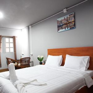 Aladdin Guest House Ko Phi Phi Exterior photo