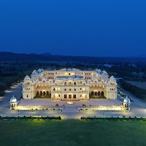 Hotel The Jai Bagh Palace Dźajpur Exterior photo