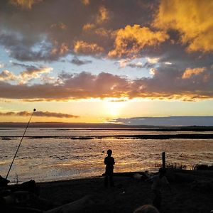 Willa Warm Beach Hideaway With Private Beach! Stanwood Exterior photo