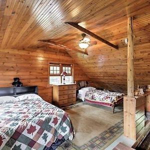 Willa Lakefront Mercer Cabin With Fire Pit And Porch Exterior photo