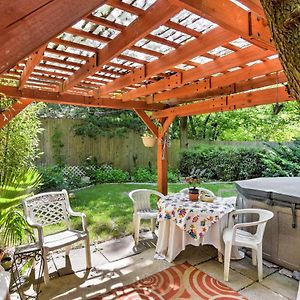 Private Home With Hot Tub And Patio Near Dtwn Tulsa Exterior photo